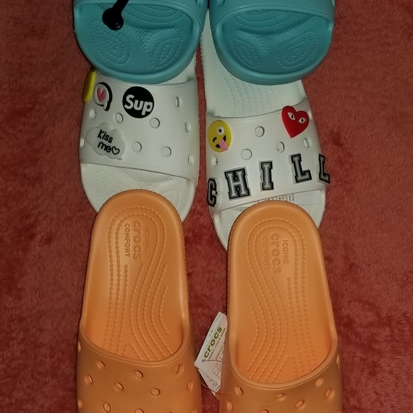 Crocs/Jibbitz - Picture 4 of 16